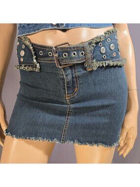 Y2K Belted Denim Micro mini Skirt With Grommets Distressed Hem Size 0 XS